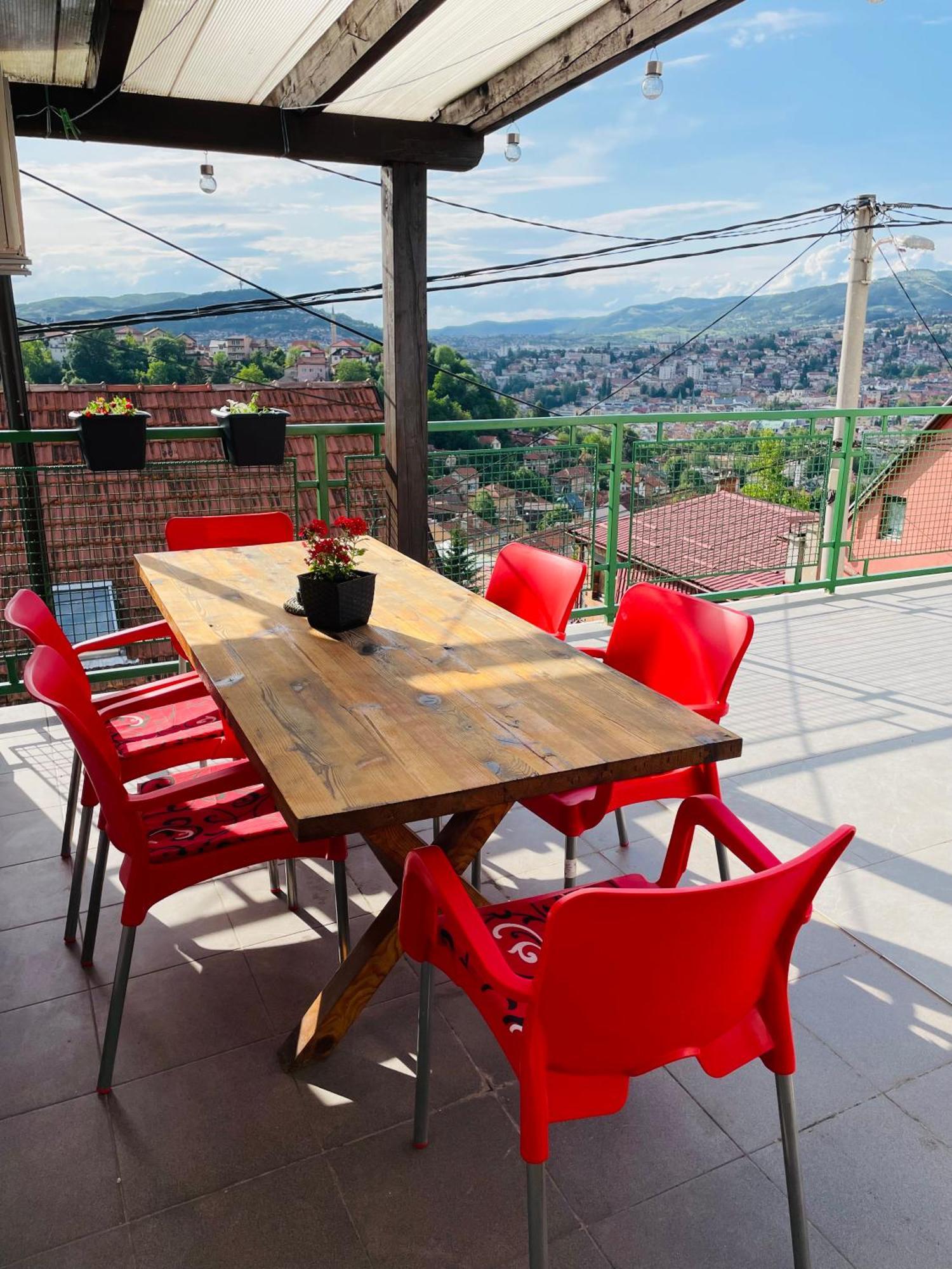דירות Sarajevo Cozy Attic מראה חיצוני תמונה